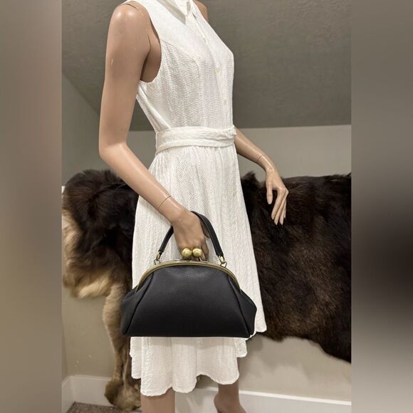 Black Togo Cowhide Leather Handmade Retro Style Kisslock Bag, Multi Use Style - Picture 2 of 16